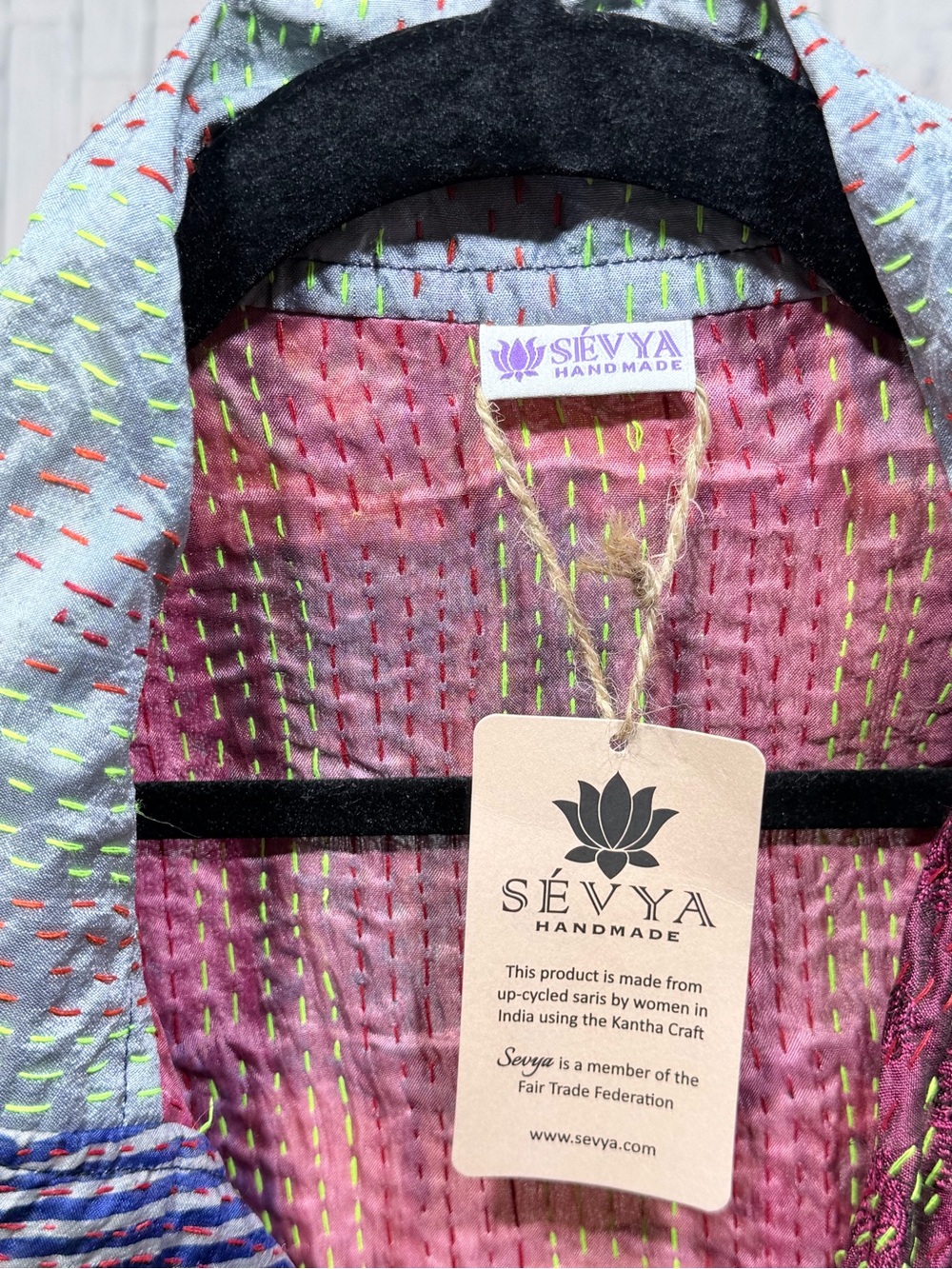 🌸 SéVya Handmade Silk Kantha Patchwork Long Vest NWT One Size - Picture 4 of 6